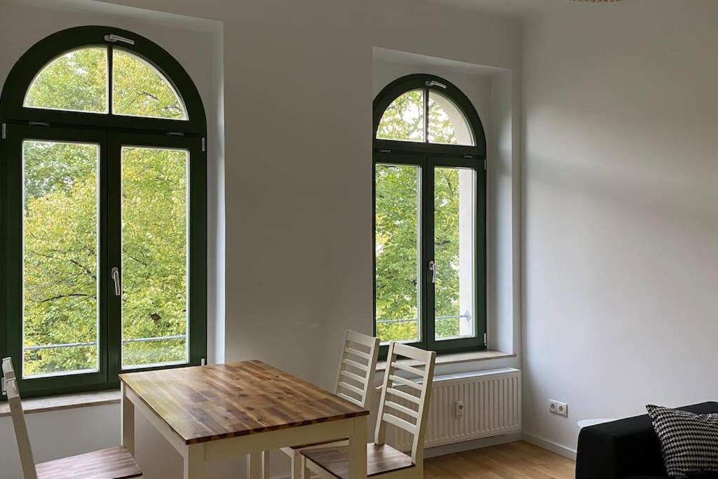 Chez Amis Arena Apartment Leipzig Bagian luar foto