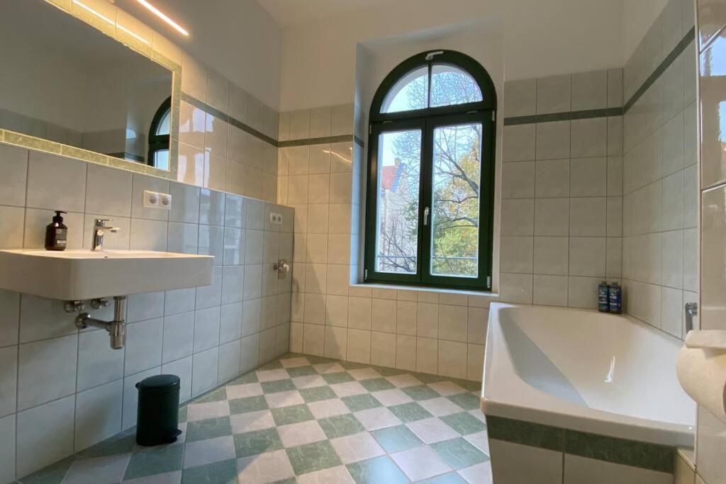 Chez Amis Arena Apartment Leipzig Bagian luar foto
