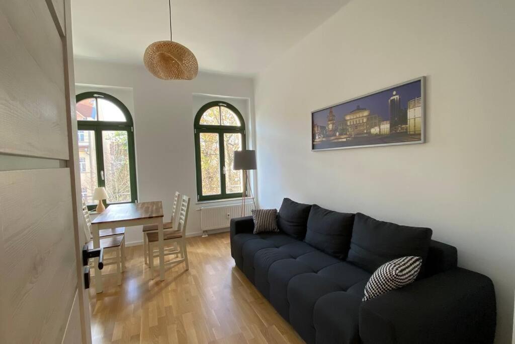Chez Amis Arena Apartment Leipzig Bagian luar foto